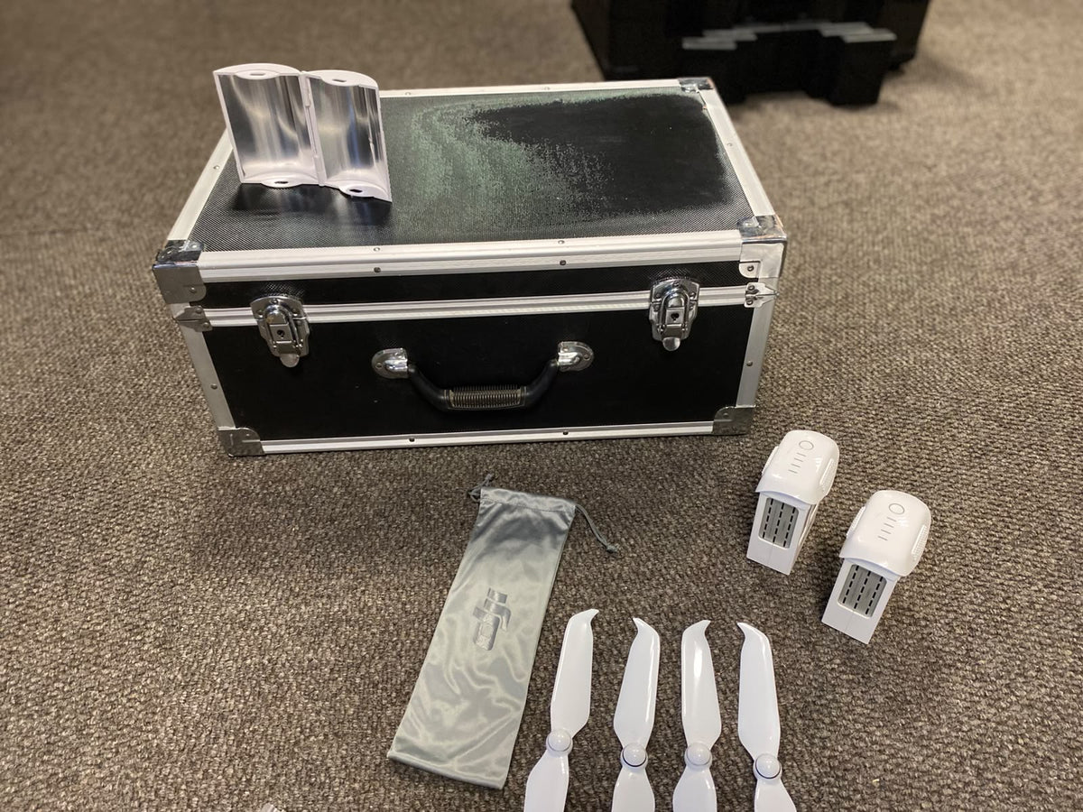DJI Phantom 4 Pro With Plus Controller (Screen) including 3 Batteries - Pre Loved
