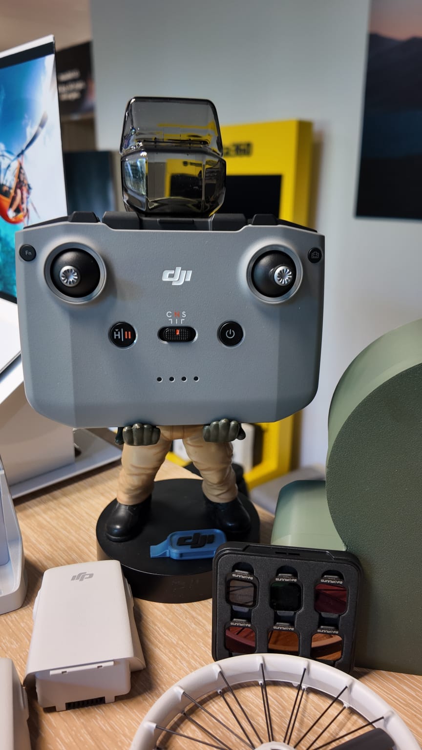 DJI Flip Fly More Combo - 3 Batteries + DJI RC-N3 Controller  (Pre-loved)